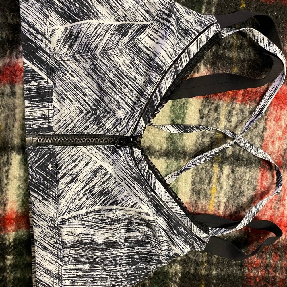 Lululemon bra